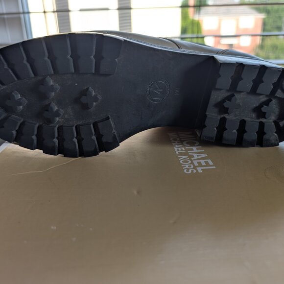 "MICHAEL KORS LITE CREAM SIZE 10 LEATHER BOOTIES" - Picture 5 of 16